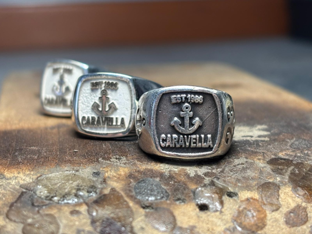 Anello in argento con incisione