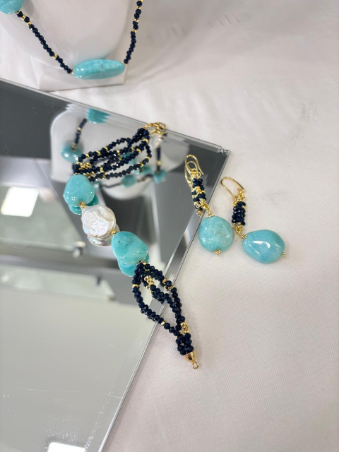 Bracciale Cristallo Blu, Amazzonite, Perla Scaramazza ed Ematite Dorata