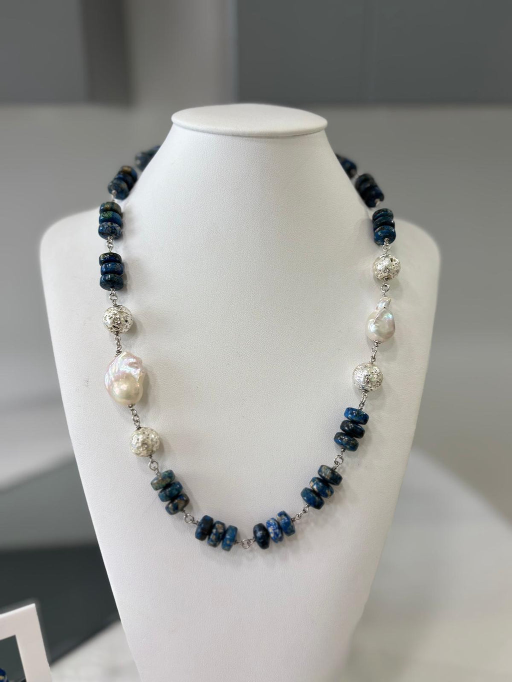 Collana in lapis